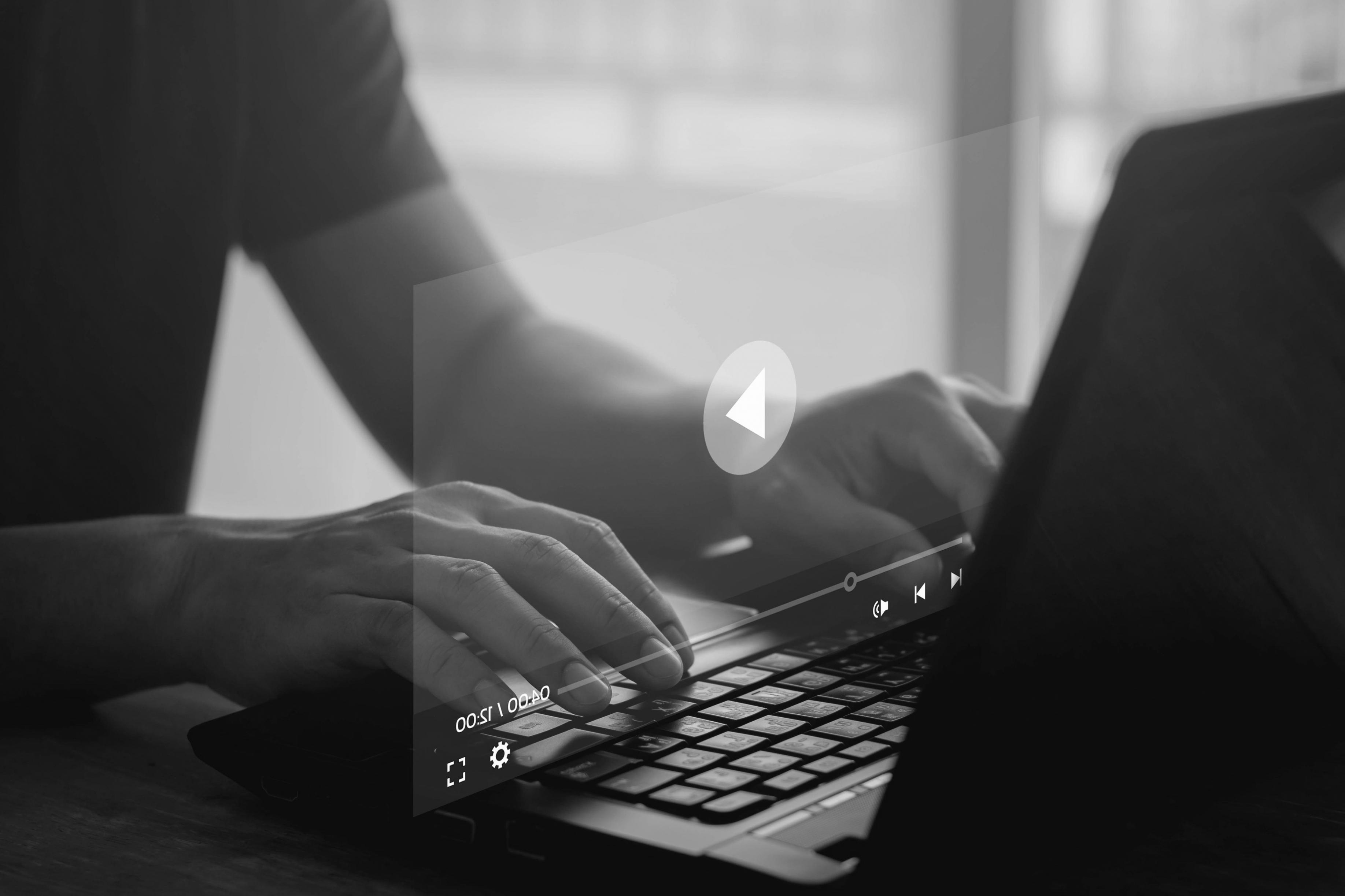 Moderne teknologisk arbejdsmiljø med fokus på digital læring